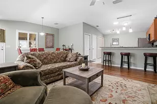 8083 SE 169th Palownia Loop, The Villages, FL 32162 - Photo 9