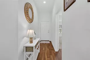 737 Louise Ln, The Villages, FL 32163 - Photo 3