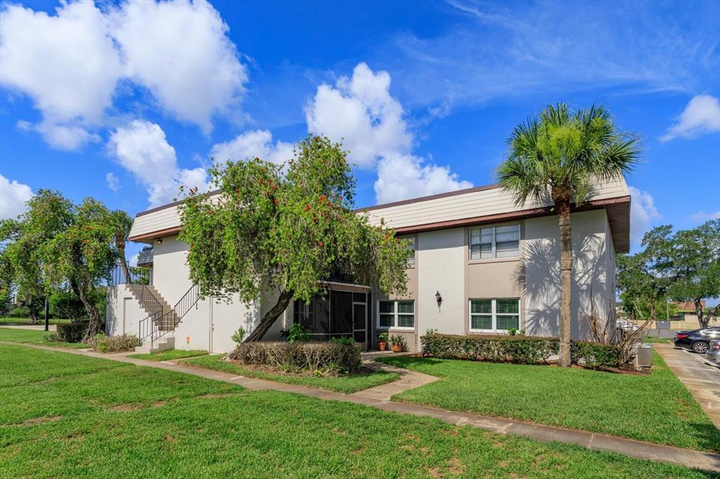 27 Windtree Ln #102 - 27 Windtree Ln #102, Winter Garden, FL 34787 Luxury Property | Jose Angel Pina
