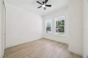 10525 Bronson Rd, Clermont, FL 34711 - Photo 25