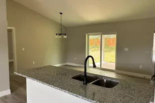 661 W Bancroft Dr, Dunnellon, FL 34434 - Photo 11