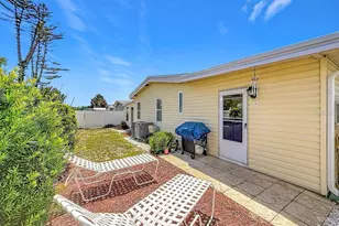 1561 Apache Cir, Tavares, FL 32778 - Photo 35