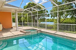 7116 Pebble Beach Ln, Seminole, FL 33777 - Photo 15