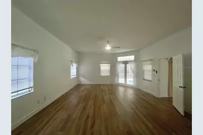 7116 Pebble Beach Lane, Seminole, FL 33777 - Photo 15