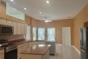 7116 Pebble Beach Ln, Seminole, FL 33777 - Photo 7
