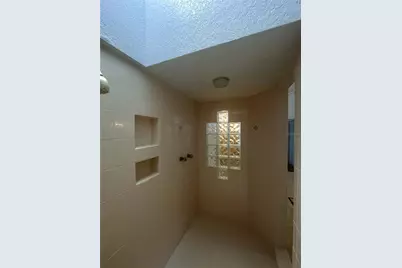 7116 Pebble Beach Lane, Seminole, FL 33777 - Photo 21