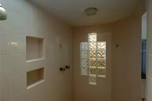 7116 Pebble Beach Ln, Seminole, FL 33777 - Photo 21