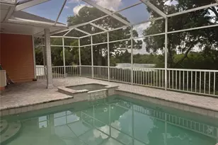 7116 Pebble Beach Ln, Seminole, FL 33777 - Photo 33