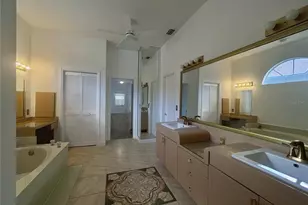 7116 Pebble Beach Ln, Seminole, FL 33777 - Photo 13