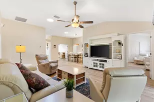 17966 SE 85th Causton Ct, The Villages, FL 32162 - Photo 11