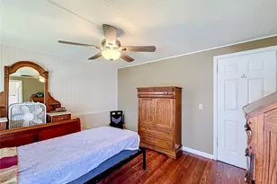 1157 Capella Dr, Tavares, FL 32778 - Photo 23