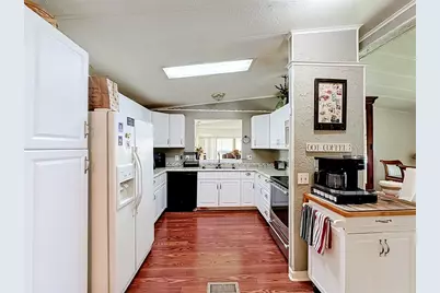 1157 Capella Drive, Tavares, FL 32778 - Photo 5
