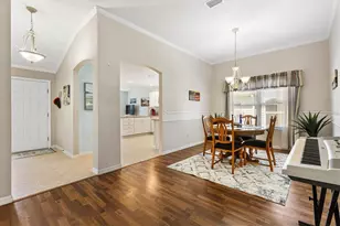 7815 SE 166th Hibernia Ln, The Villages, FL 32162 - Photo 9