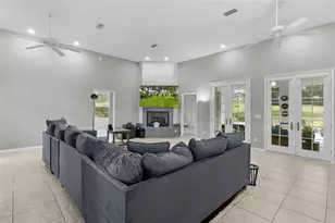39407 Treeline Dr, Lady Lake, FL 32159 - Photo 9