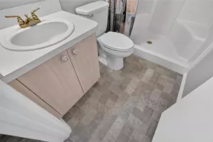 214 Montoya Dr, The Villages, FL 32159 - Photo 25