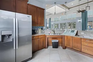 1120 Whitewater Bay Dr, Groveland, FL 34736 - Photo 39