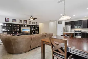 1120 Whitewater Bay Dr, Groveland, FL 34736 - Photo 17