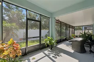 1120 Whitewater Bay Dr, Groveland, FL 34736 - Photo 29