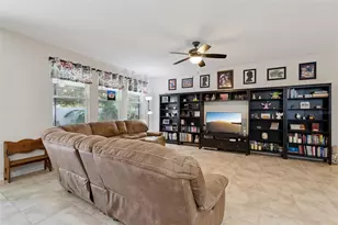 1120 Whitewater Bay Dr, Groveland, FL 34736 - Photo 13