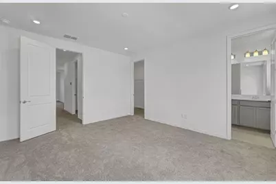 31791 Kestrel Calling Drive, San Antonio, FL 33576 - Photo 3