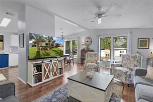 1717 Palm Aire Dr, Lady Lake, FL 32159 - Photo 7