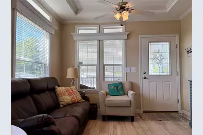 699 Cindi Avenue, Leesburg, FL 34788 - Photo 5