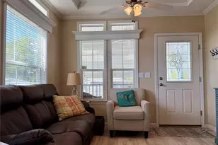 699 Cindi Ave, Leesburg, FL 34788 - Photo 5
