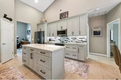 5039 Greenbriar Trail, Mount Dora, FL 32757 - Photo 3