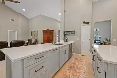 5039 Greenbriar Trail, Mount Dora, FL 32757 - Photo 5