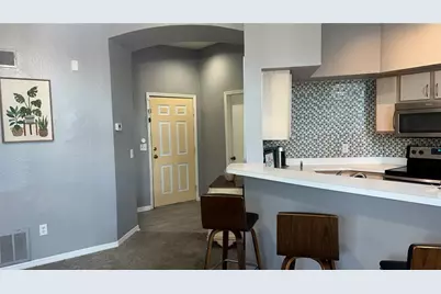 7350 Westpointe Blvd #232, Orlando, FL 32835 - Photo 9