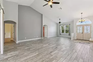 10520 Jardim De Largo St, Clermont, FL 34711 - Photo 9