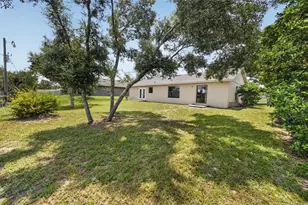 2495 E Tipton Dr, Deltona, FL 32738 - Photo 31