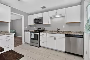803 King St, Eustis, FL 32726 - Photo 9