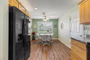 1452 Olustee Pl, The Villages, FL 32163 - Photo 7