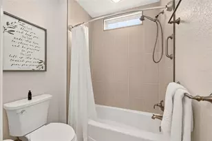 10089 Lake Miona Way, Oxford, FL 34484 - Photo 39