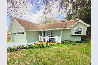 40107 Oakridge Drive, Lady Lake, FL 32159 - Photo 1