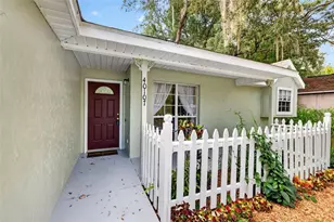 40107 Oakridge Dr, Lady Lake, FL 32159 - Photo 5