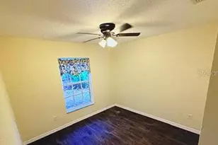 40107 Oakridge Dr, Lady Lake, FL 32159 - Photo 13