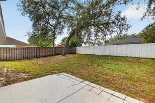 40107 Oakridge Dr, Lady Lake, FL 32159 - Photo 25