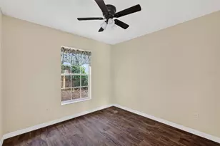 40107 Oakridge Dr, Lady Lake, FL 32159 - Photo 23