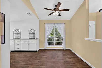 40107 Oakridge Drive, Lady Lake, FL 32159 - Photo 11