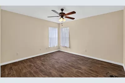 40107 Oakridge Drive, Lady Lake, FL 32159 - Photo 17