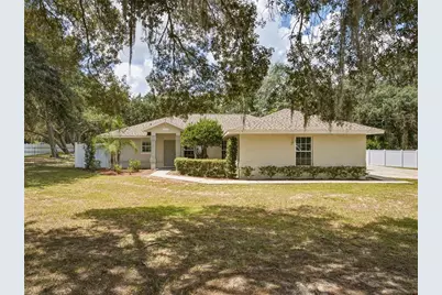 40129 Palm Street, Lady Lake, FL 32159 - Photo 1