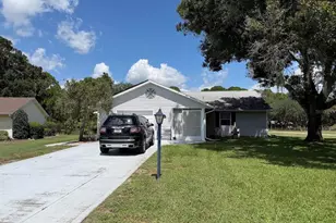 1410 New Abbey Ave, Leesburg, FL 34788 - Photo 1