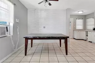 809 Donnelly St, Eustis, FL 32726 - Photo 9