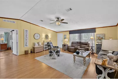 704 Kimberly Avenue, Leesburg, FL 34788 - Photo 11
