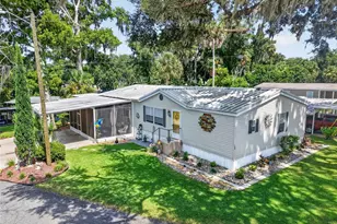 704 Kimberly Ave, Leesburg, FL 34788 - Photo 1
