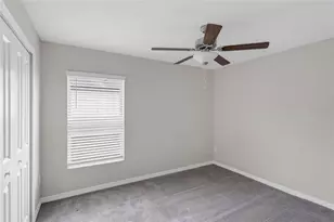 39895 Harvest Creek Ln, Zephyrhills, FL 33540 - Photo 15