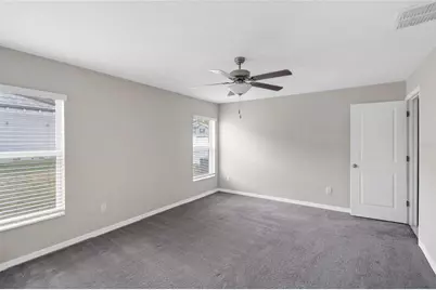 39895 Harvest Creek Lane, Zephyrhills, FL 33540 - Photo 11