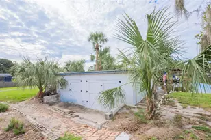 2712 Grand Island Shores Rd, Eustis, FL 32726 - Photo 29